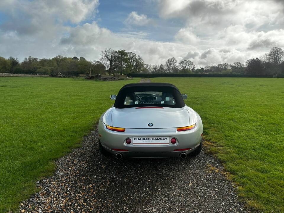 Imagen 33/61 de BMW Z8 (2000)