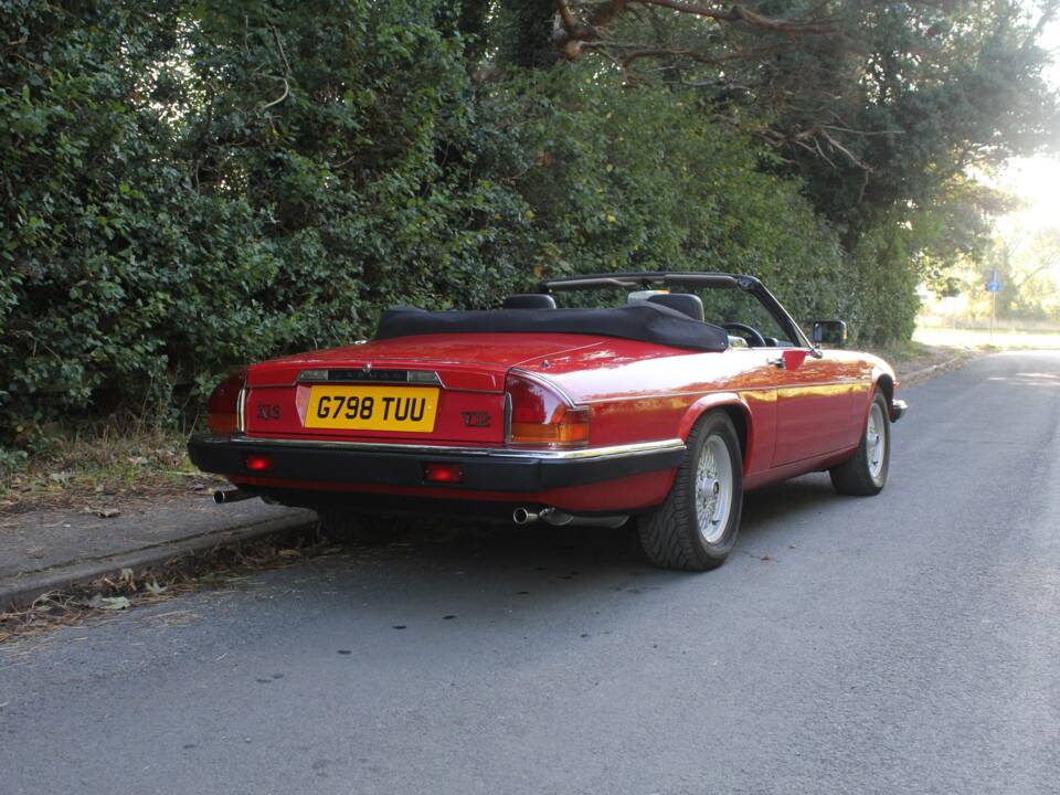 Image 6/20 of Jaguar XJS 5.3 V12 (1989)