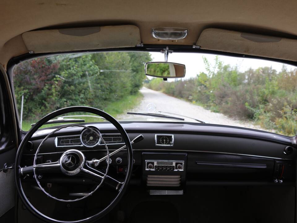 Imagen 11/39 de Mercedes-Benz 190 (1957)