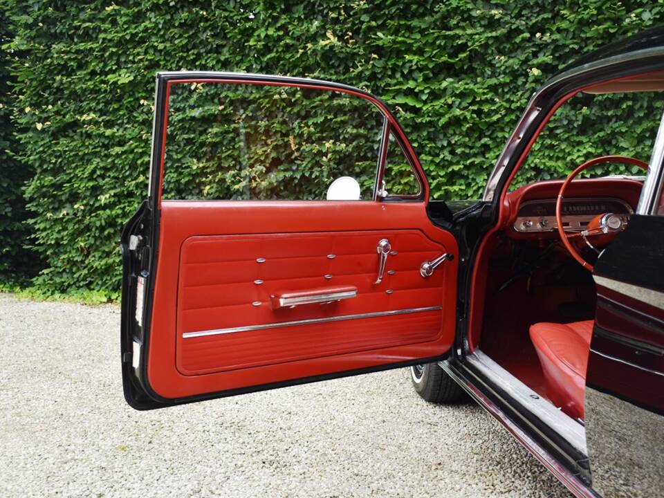 Bild 32/38 von Chevrolet Corvair Monza Coupe (1963)