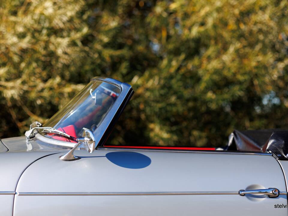 Image 24/48 de Porsche 356 B 1600 Super Drauz (1960)