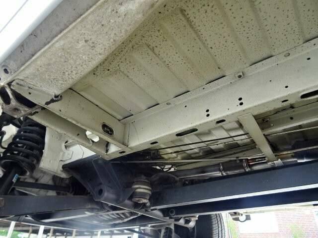 Image 22/32 of Volkswagen T3 Caravelle 2.1 Syncro (1991)