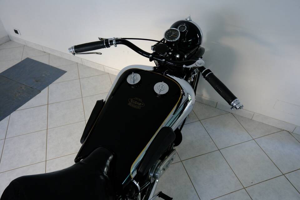 Immagine 77/89 di Brough-Superior SS 80 (1939)