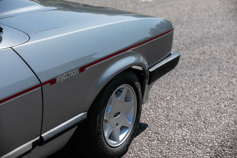 Bild 14/37 von Ford Capri 2,8i (1984)