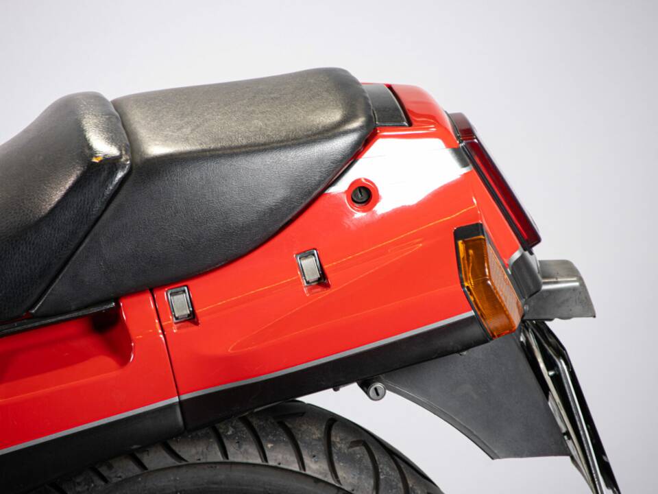 Imagen 11/47 de Kawasaki GPz 1000RX (1986)