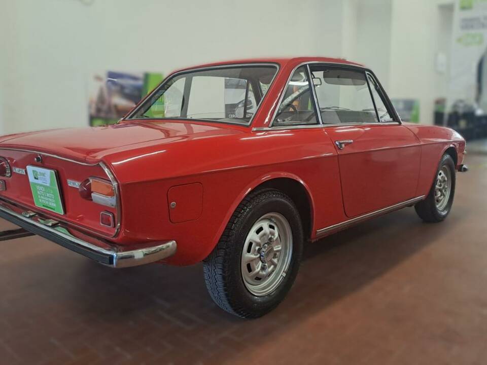 Image 19/33 of Lancia Fulvia Coupe (1973)
