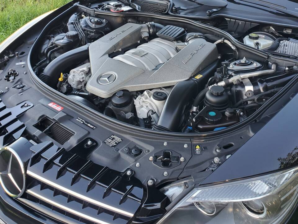 Afbeelding 8/49 van Mercedes-Benz CL 63 AMG (2007)