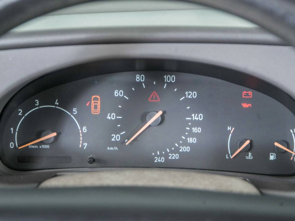 Bild 24/50 von Saab 9-3 2.0 Turbo (2001)