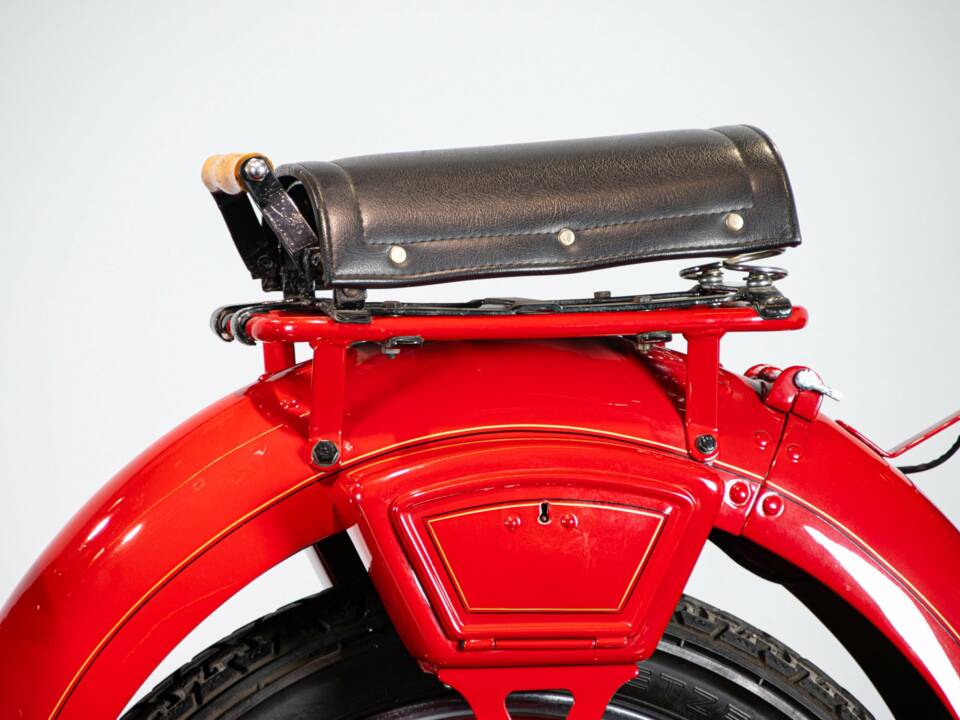 Imagen 23/50 de Moto Guzzi DUMMY (1939)