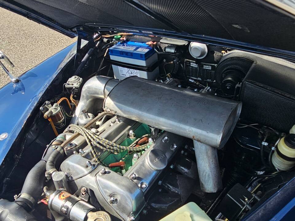 Bild 17/18 von Jaguar S-Type 3.8 (1964)