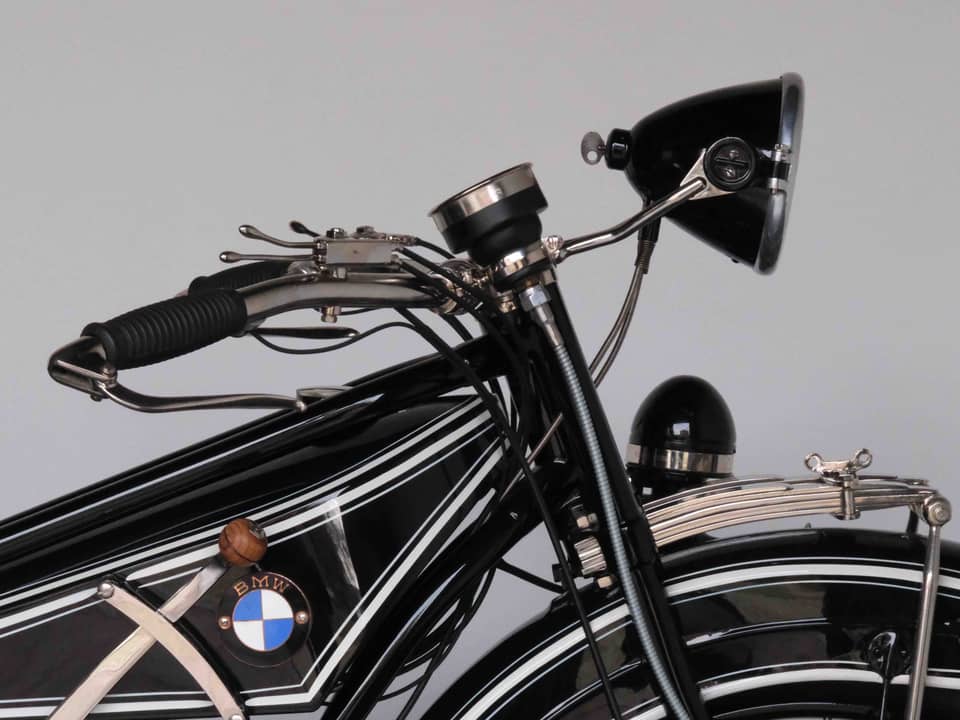Image 5/98 of BMW R 32 (1925)
