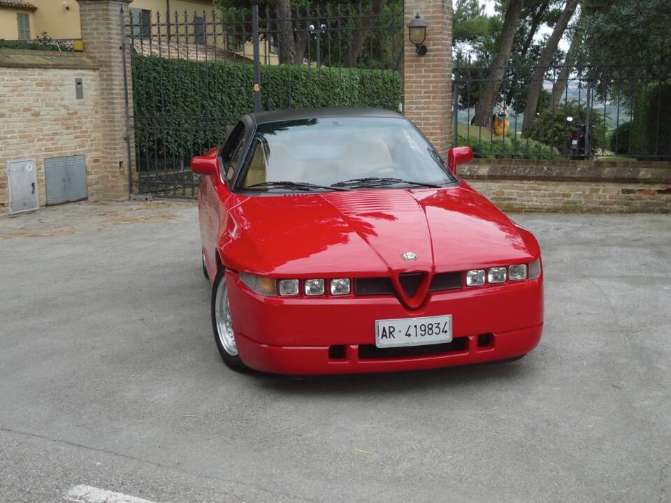 Image 3/32 of Alfa Romeo SZ (1990)