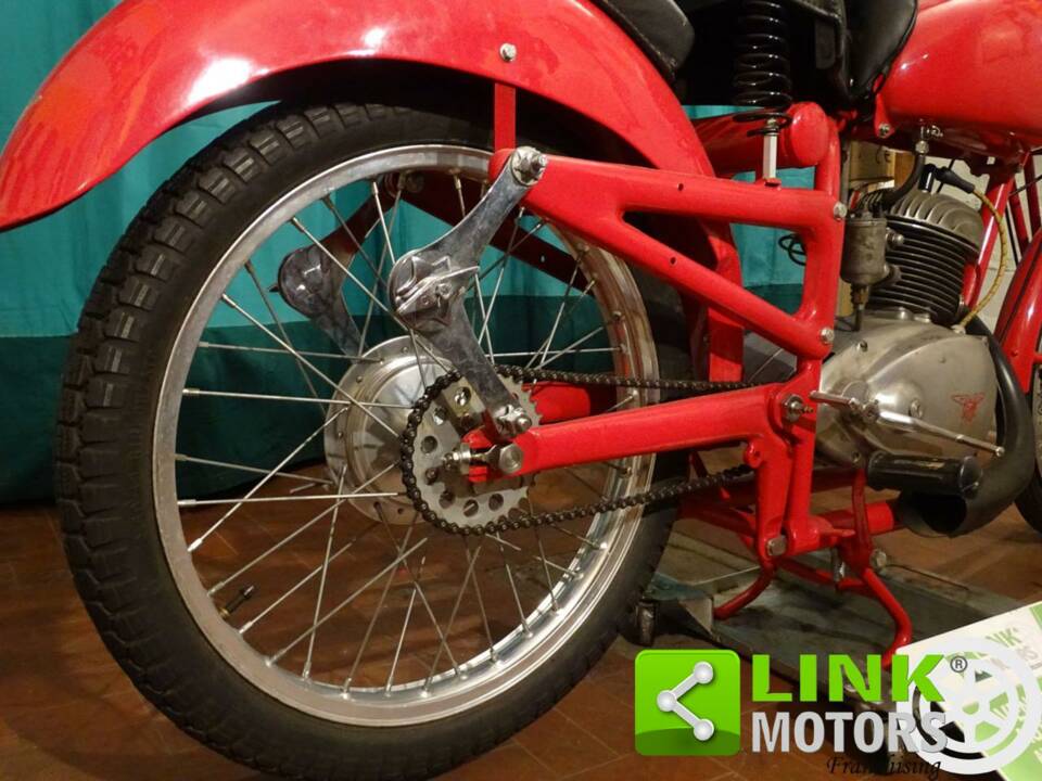 Bild 7/10 von Moto CM DUMMY (1949)