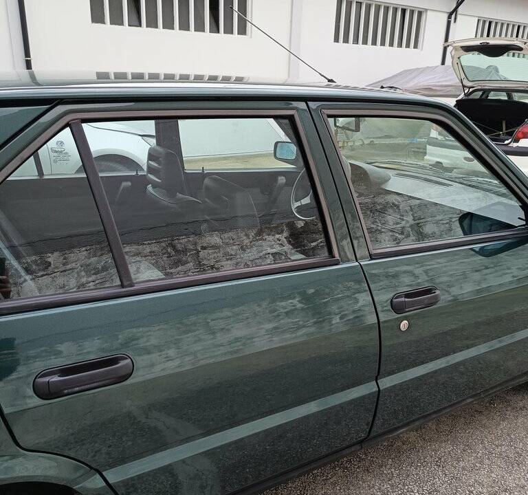 Bild 7/8 von Alfa Romeo 33 - 1.5 4x4 Sportwagon (1990)