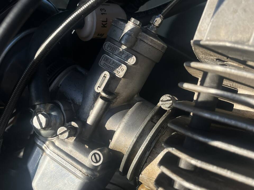 Image 14/16 of Harley-Davidson DUMMY (1974)