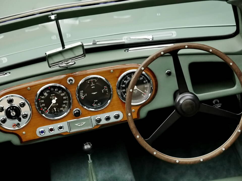 Bild 21/37 von Aston Martin DB 2 Vantage DHC (1953)
