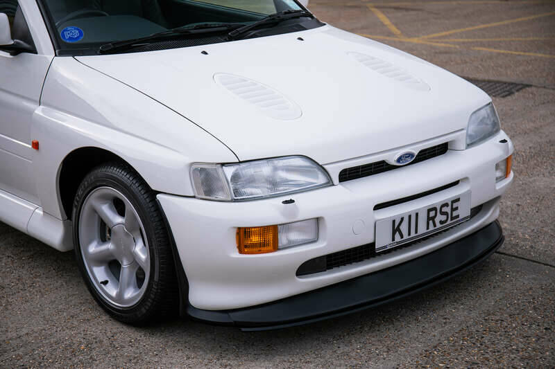 Bild 8/50 von Ford Escort RS Cosworth (1992)