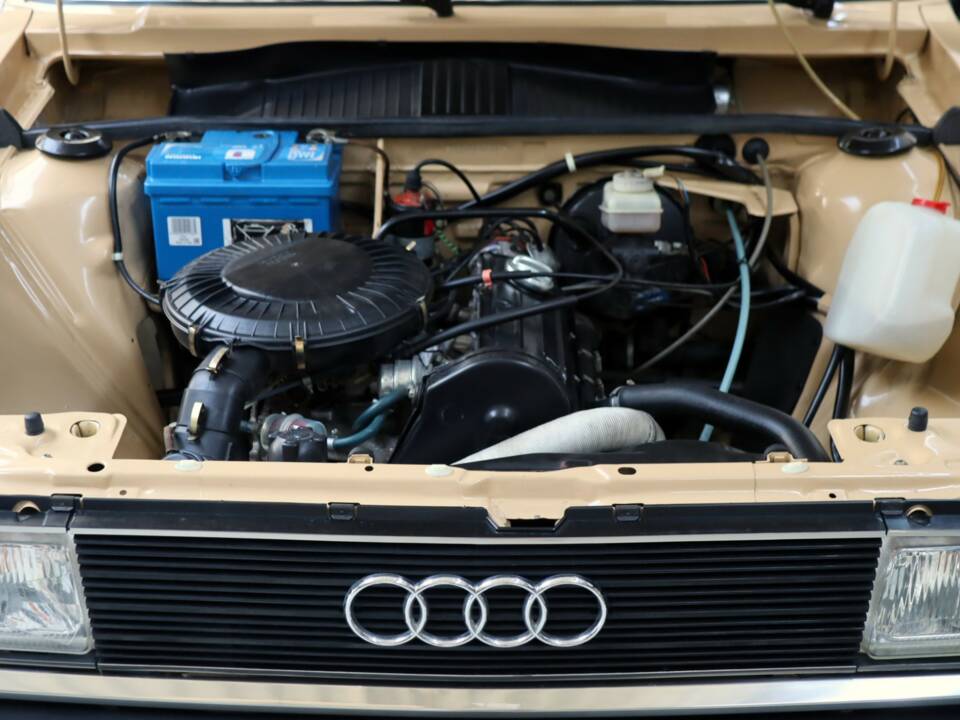 Imagen 50/50 de Audi 80 GL (1979)
