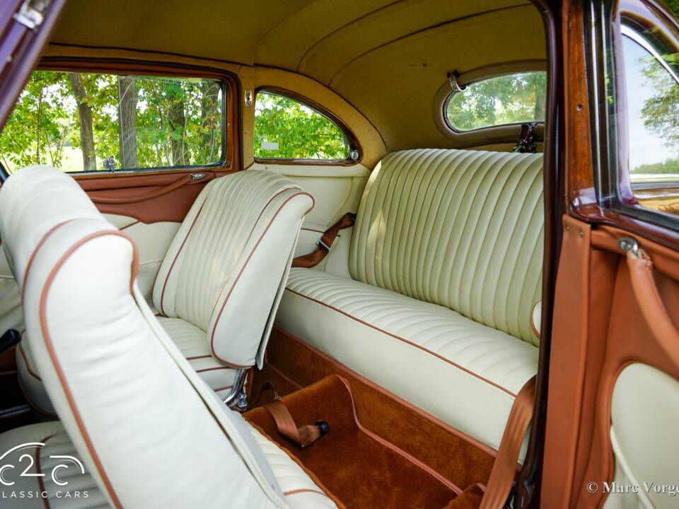 Afbeelding 15/54 van Bristol 400 (1949)