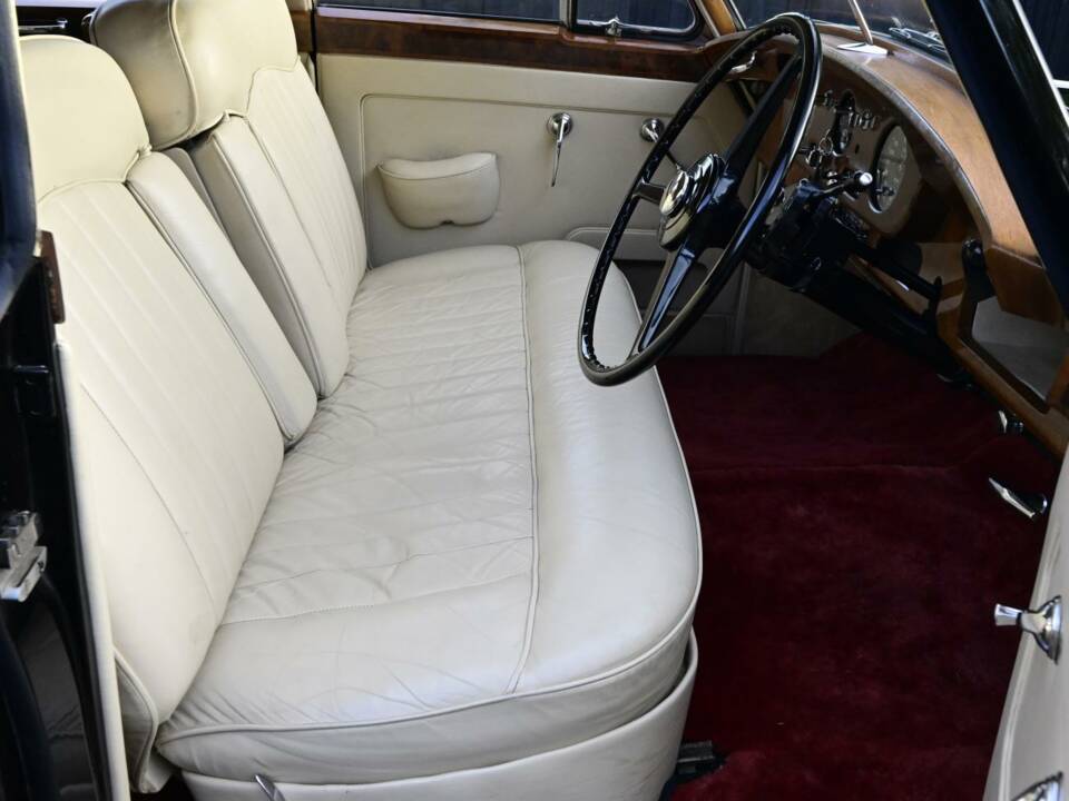 Bild 25/50 von Rolls-Royce Silver Cloud I (1956)
