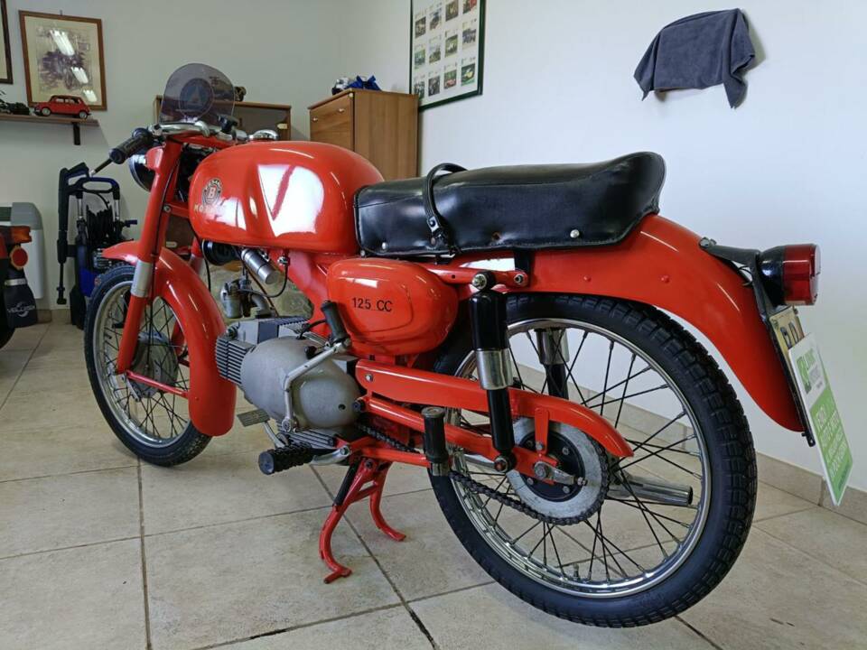 Image 2/20 of Motobi Ardizio 125 (1956)