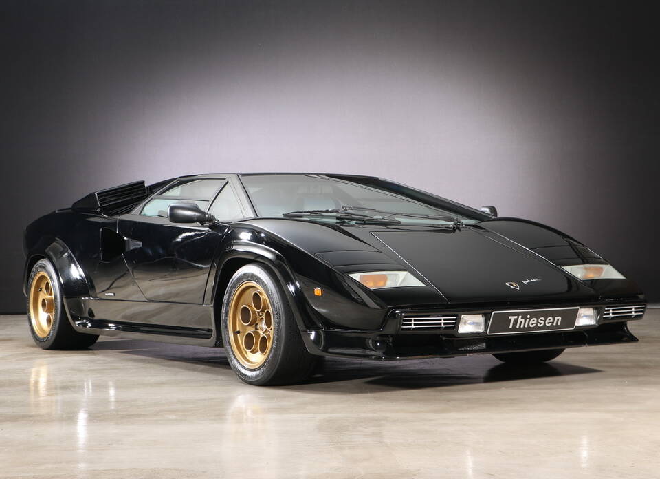 Bild 12/50 von Lamborghini Countach LP 400 S (1982)