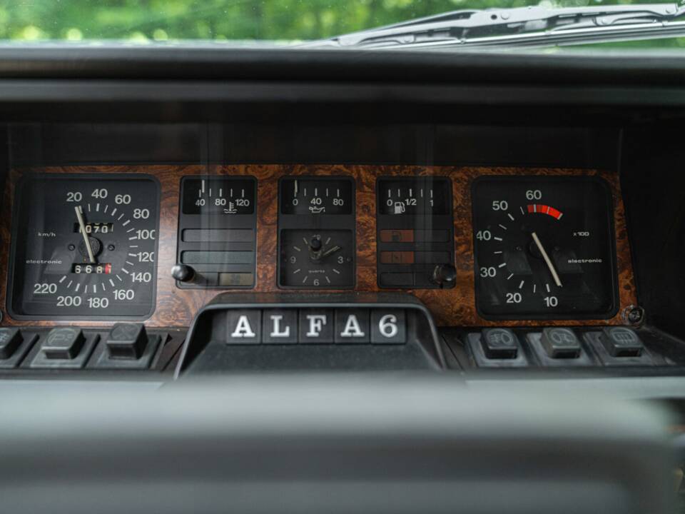 Bild 47/50 von Alfa Romeo Alfa 6 - 2.5 (1979)