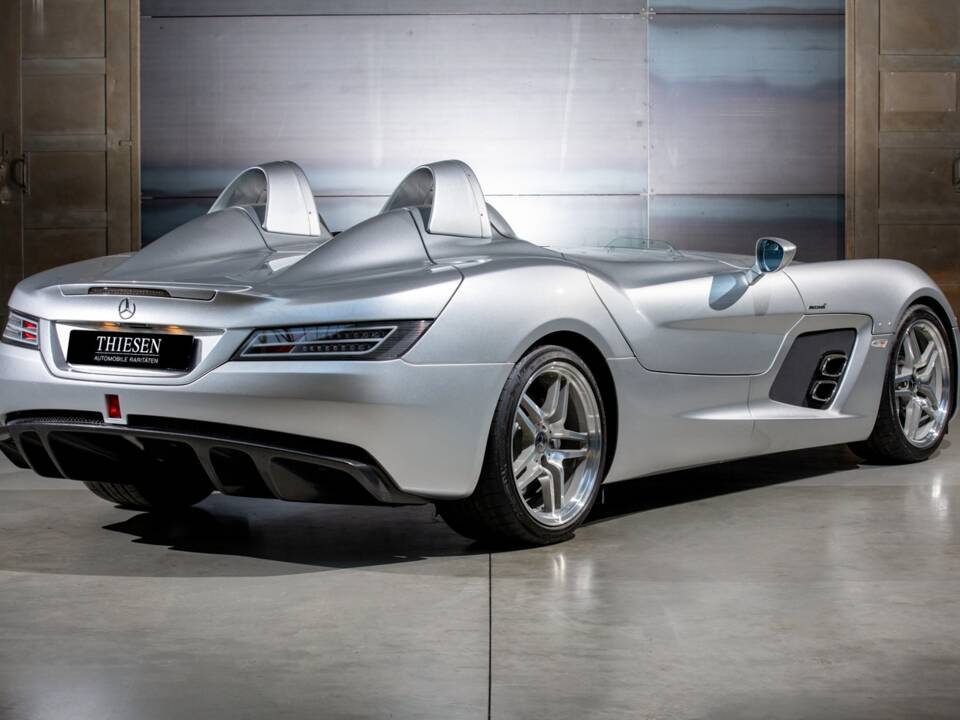 Image 6/28 of Mercedes-Benz SLR McLaren 722 S (2009)