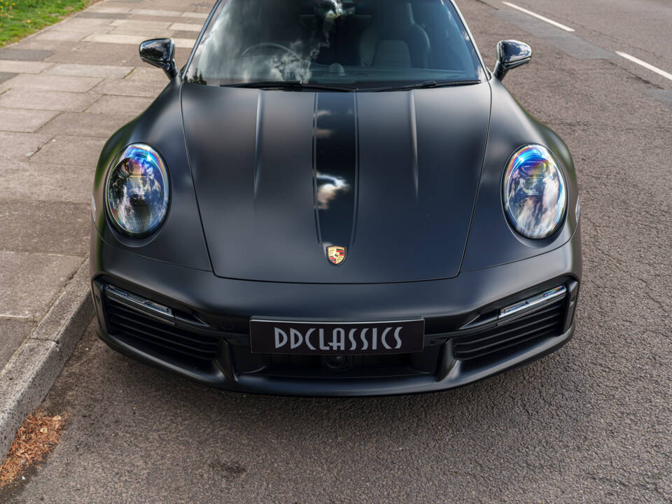 Image 7/33 of Porsche 911 Turbo S (2023)