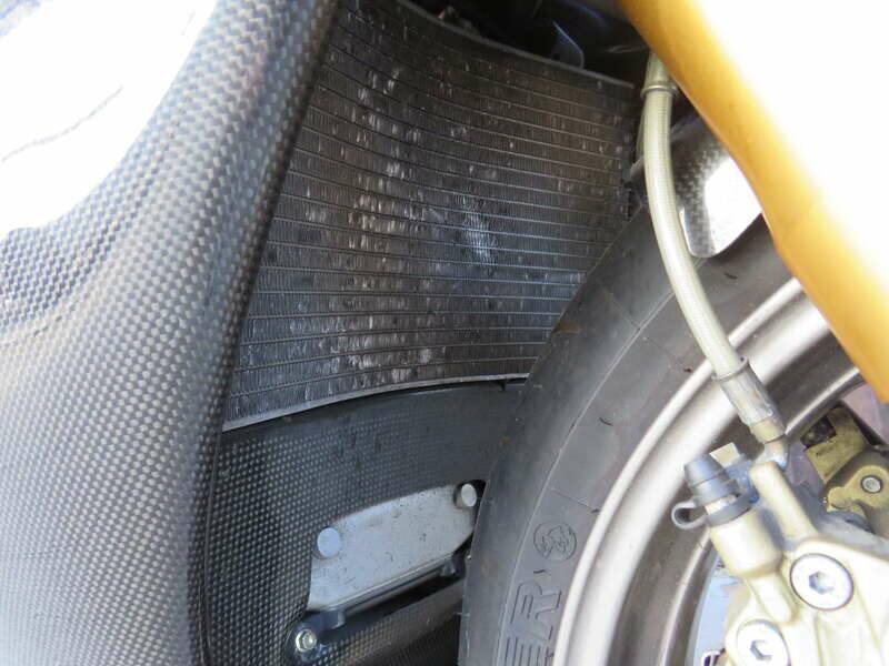 Bild 33/46 von Ducati 996 SPS (2000)
