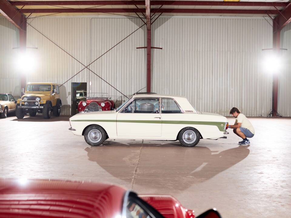 Image 15/53 de Ford Lotus Cortina (1969)