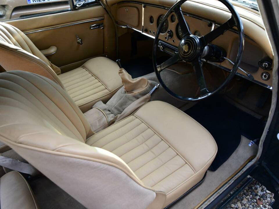 Image 30/50 of Jaguar XK 150 FHC (1960)