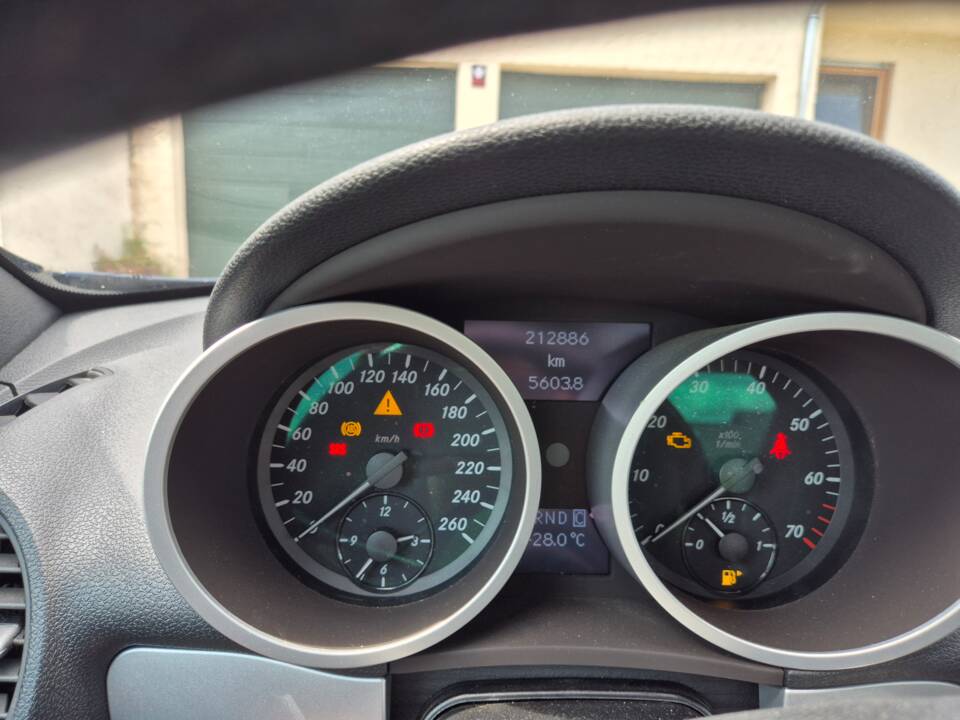 Afbeelding 4/22 van Mercedes-Benz SLK 200 Kompressor (2006)