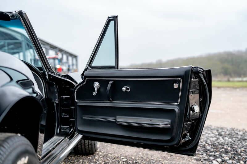 Image 34/50 of Chevrolet Corvette Sting Ray Convertible (1965)