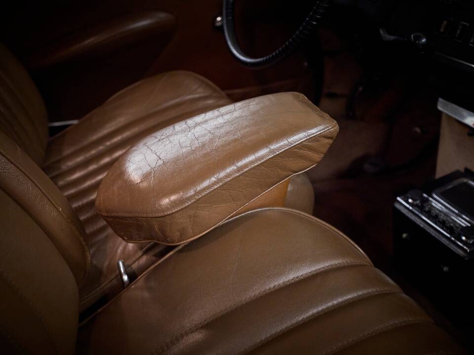 Image 73/98 de Citroën DS 21 Pallas (1971)