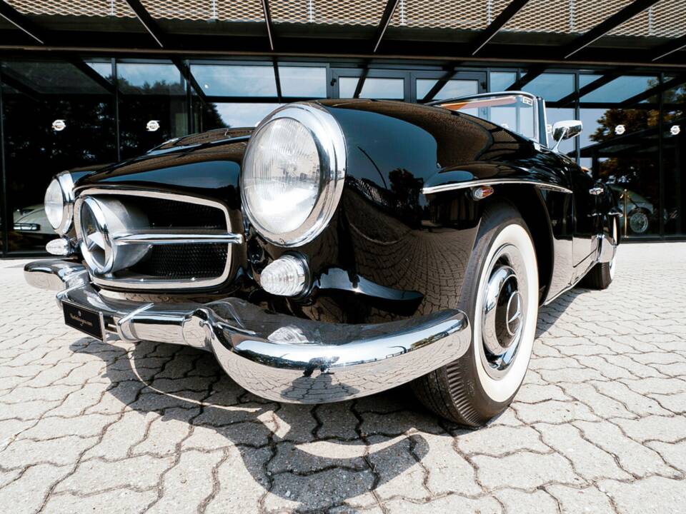 Image 11/42 of Mercedes-Benz 190 SL (1961)