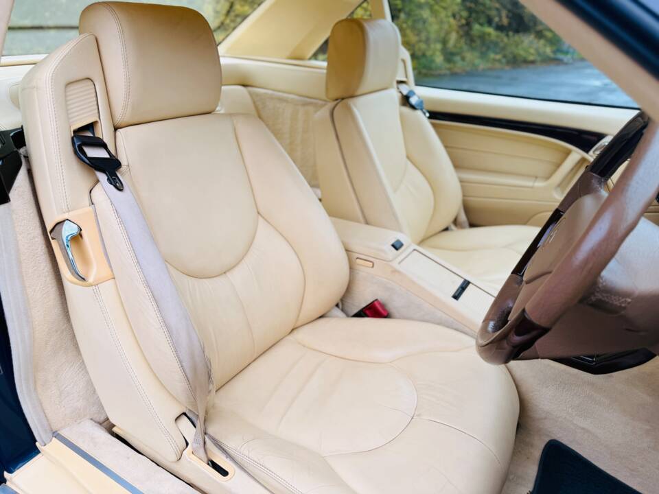 Image 15/18 of Mercedes-Benz SL 280 (1999)