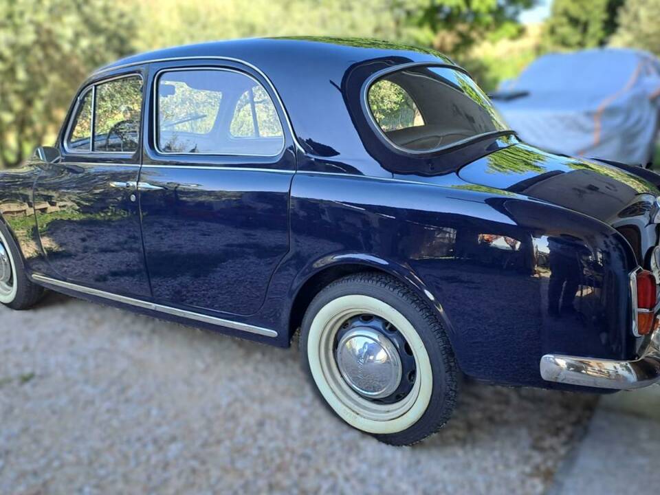 Image 7/42 of Lancia Appia C10 (1958)