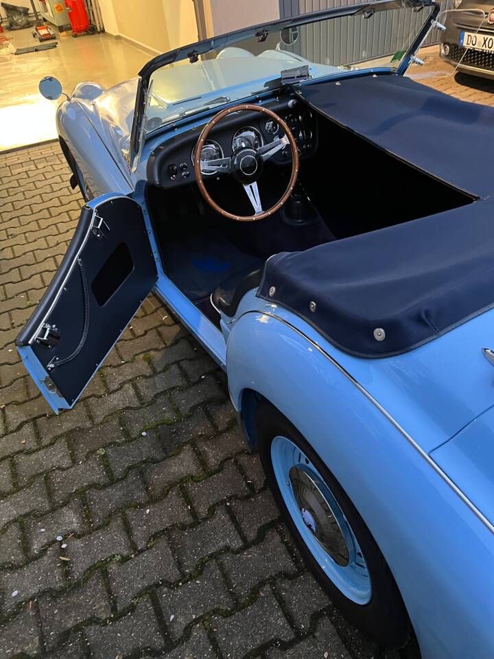 Image 5/11 of Triumph TR 3 (1956)