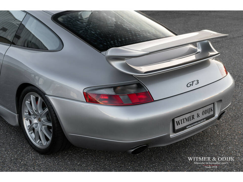 Image 12/33 of Porsche 911 GT3 (2000)