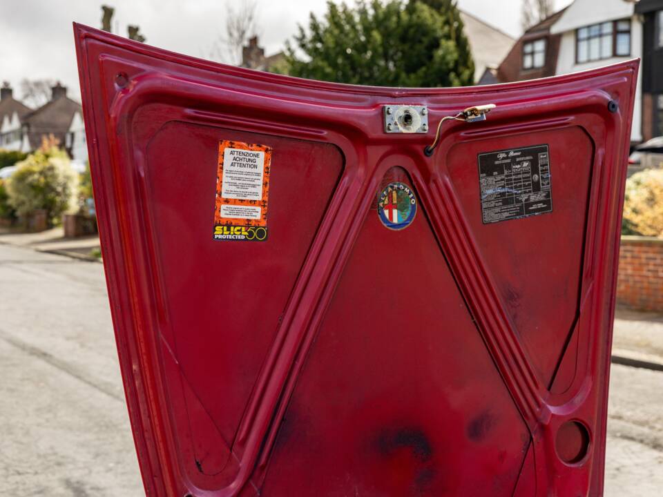 Afbeelding 11/50 van Alfa Romeo 2.0 Spider (1989)