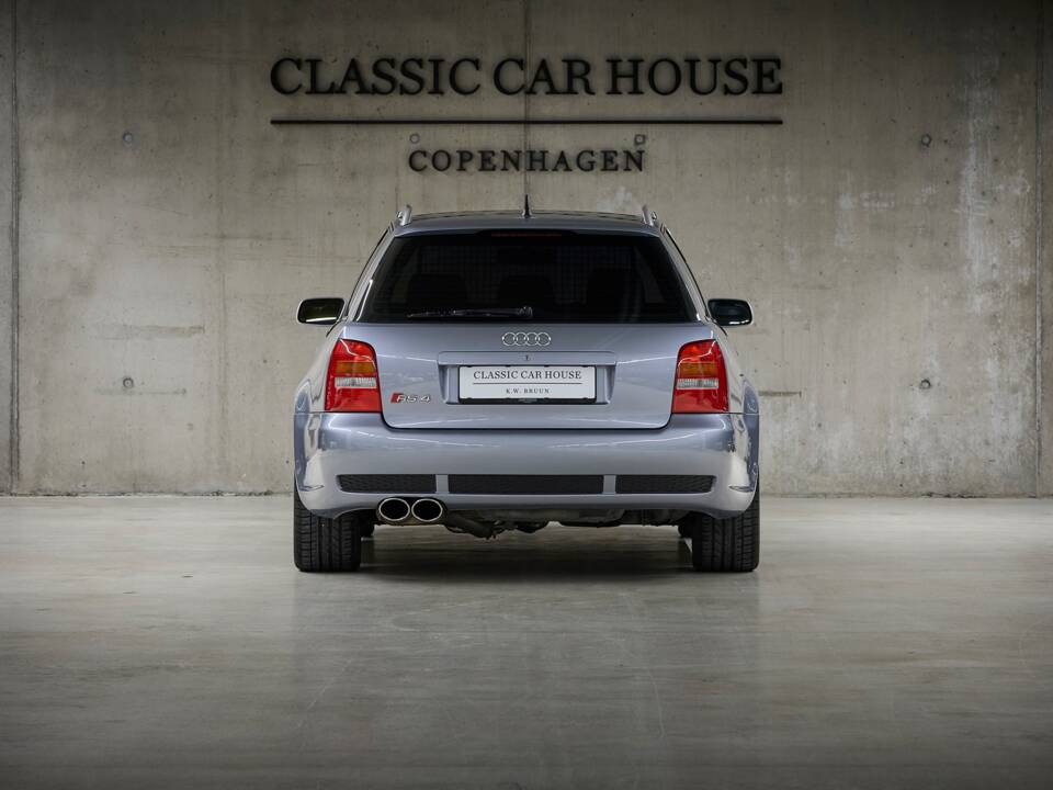 Imagen 26/100 de Audi RS4 Avant (2001)