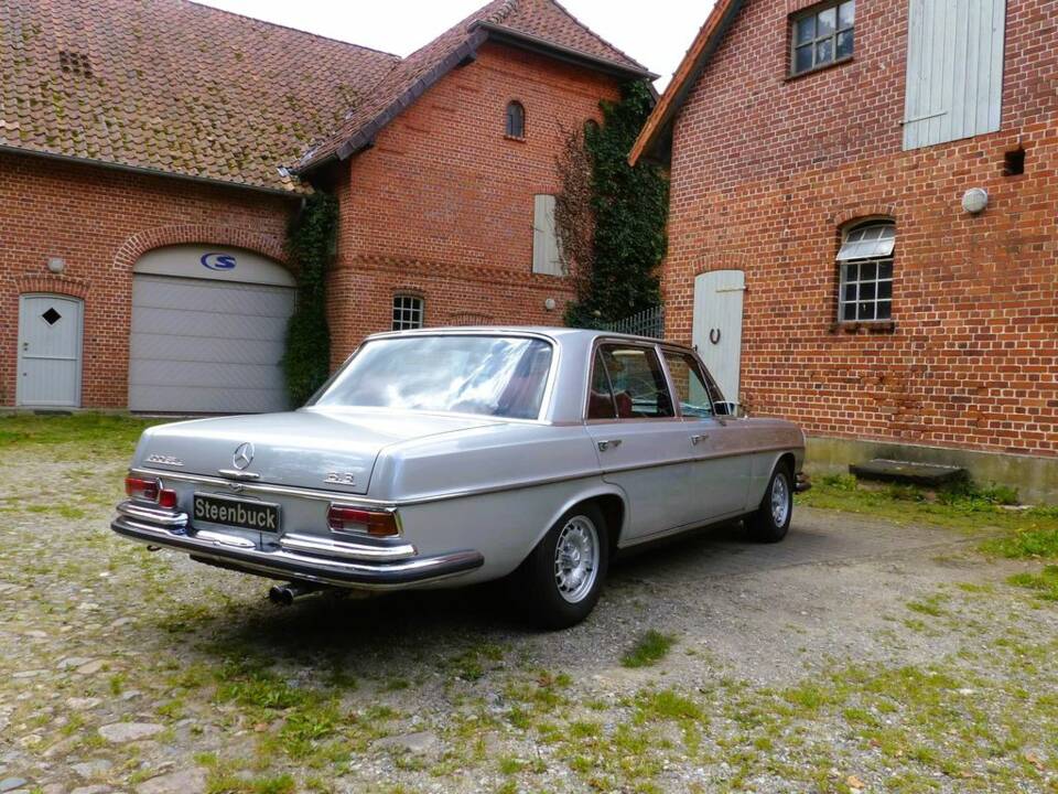 Mercedes-Benz 300 SEL 6.3 silbergrau metallic (W 109) 1971