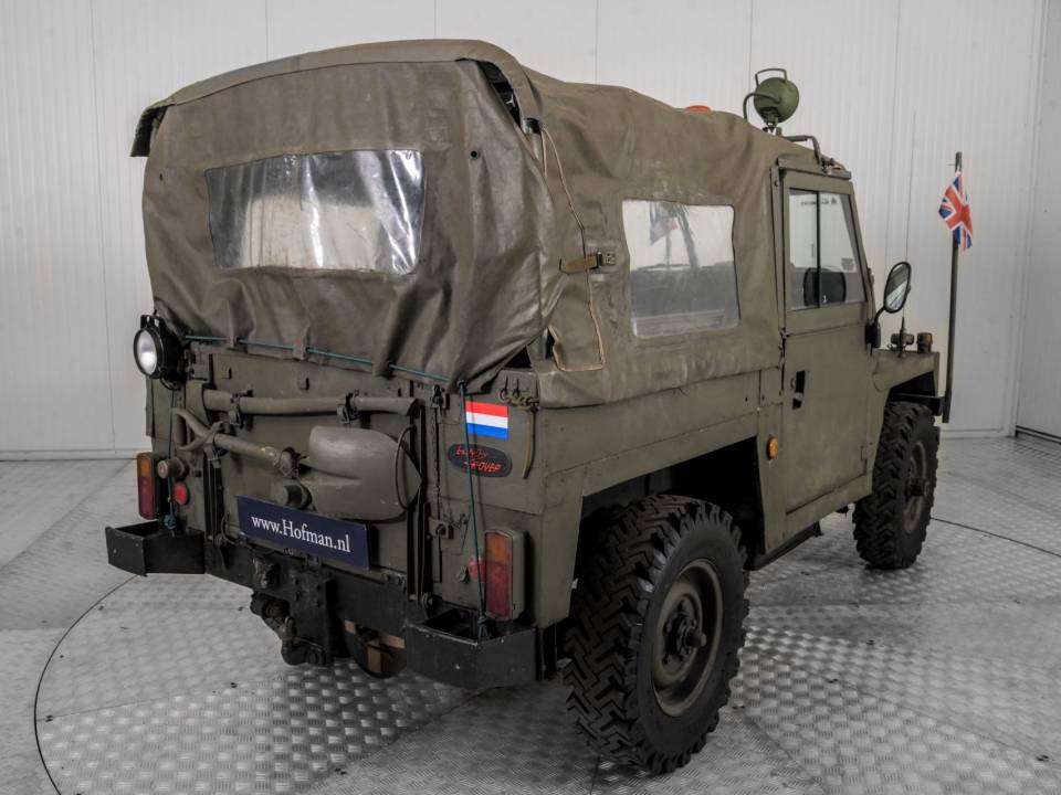 Image 42/50 of Land Rover 88 Lightweight (1979)