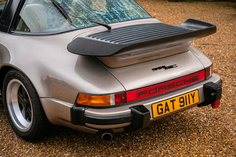 Image 9/50 of Porsche 911 SC 3.0 (1982)