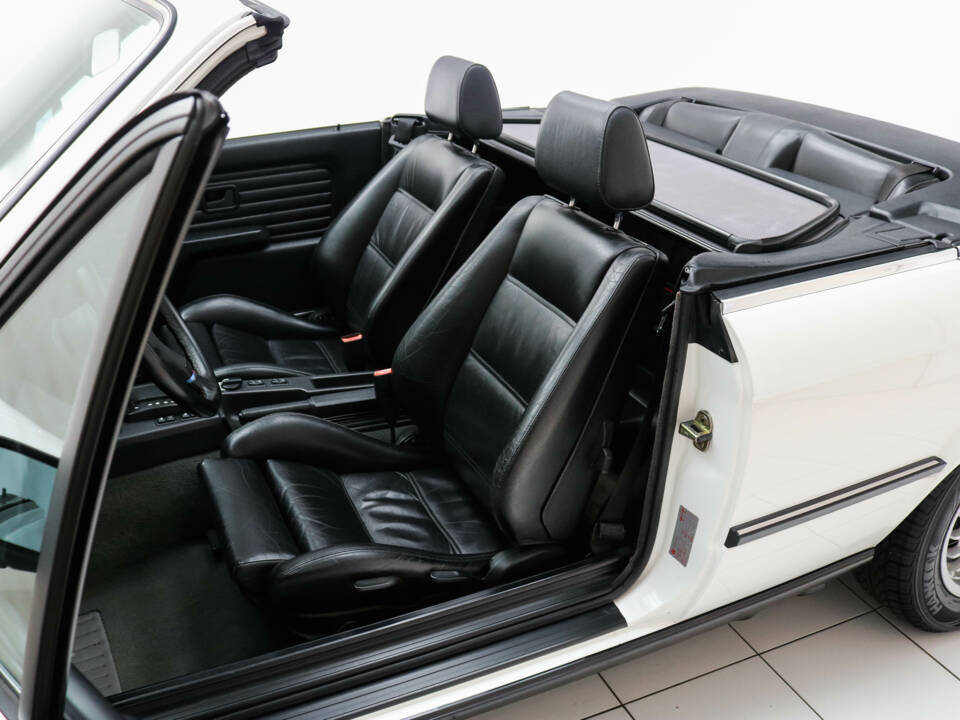 Imagen 6/22 de BMW 325i (1989)