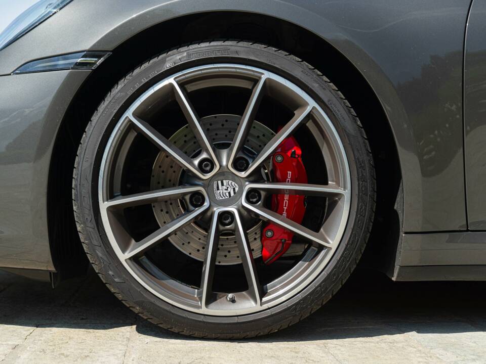 Afbeelding 20/50 van Porsche 911 Carrera 4S (2019)