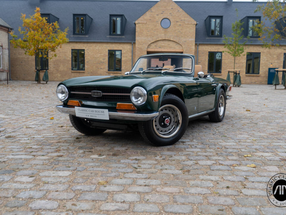 Image 6/53 de Triumph TR 6 (1969)