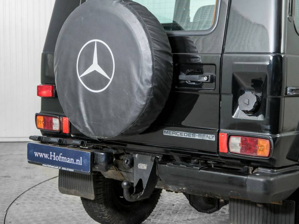 Afbeelding 31/50 van Mercedes-Benz 300 GD (SWB) (1983)