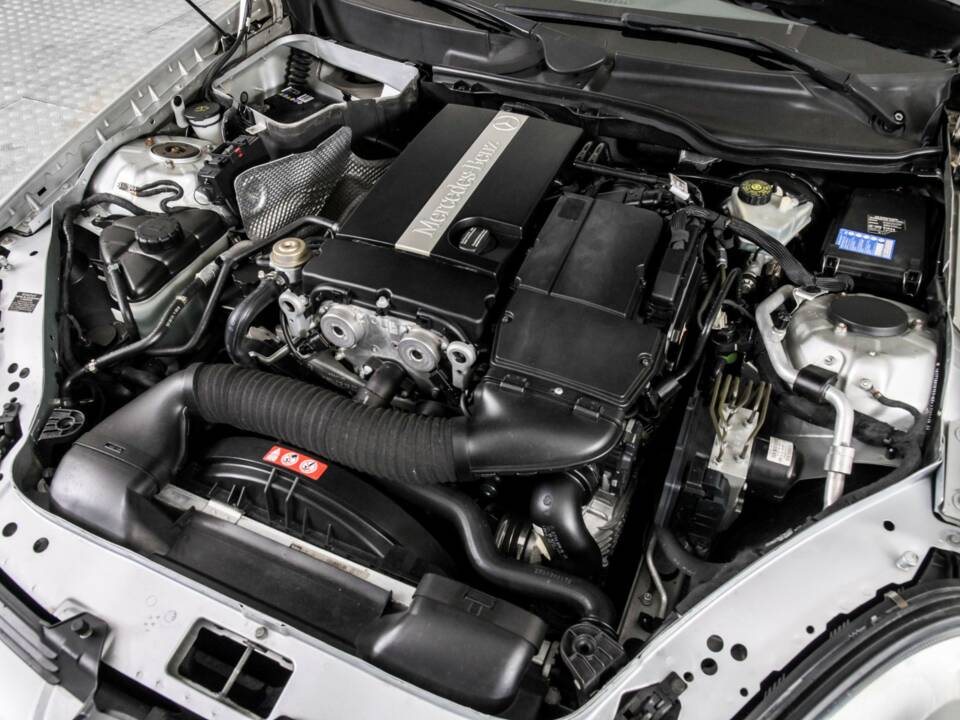 Image 42/50 of Mercedes-Benz SLK 200 Kompressor (2004)
